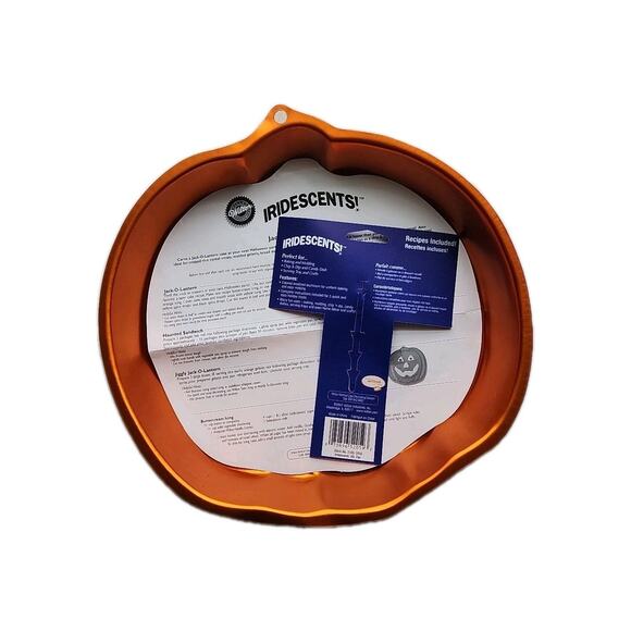 Wilton Iridescents Aluminum Jack-O-Lantern Pumpkin Cake Pan Halloween/party - Picture 2 of 7